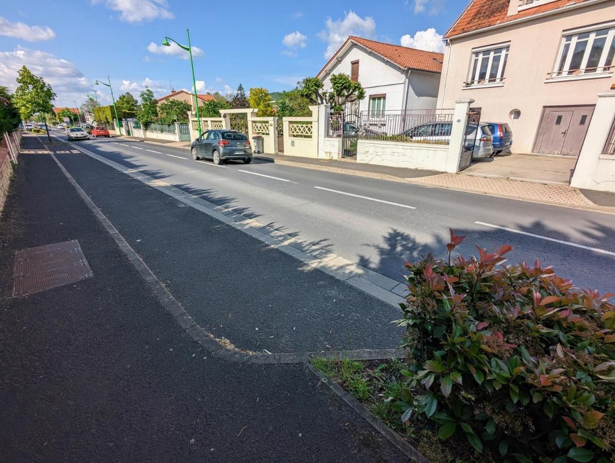 Studio 26 Vic-le-Comte Luaran gambar